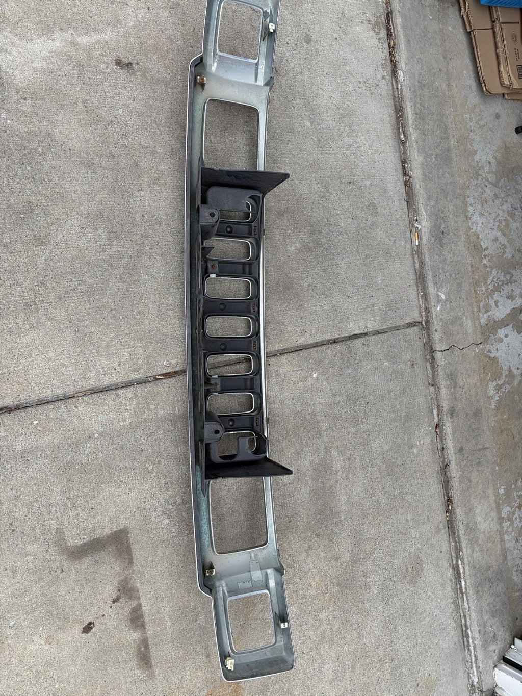 06-10 HUMMER H3 UPPER RADIATOR GRILL GRILLE CHROME