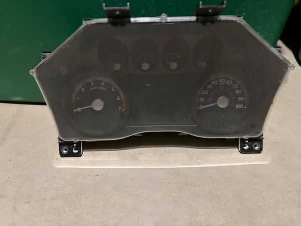 Speedometer Instrument Cluster 2015 Ford F250SD F350SD GAS MILEAGE UNKNOWN