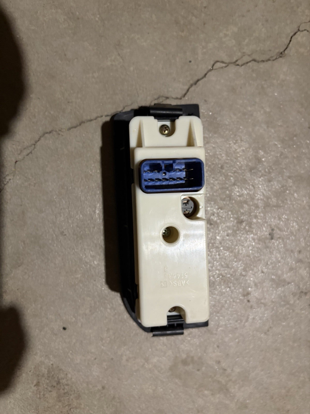 06-10 HUMMER H3 PASSENGER DOOR POWER WINDOW SWITCH OEM CLEAN 👍