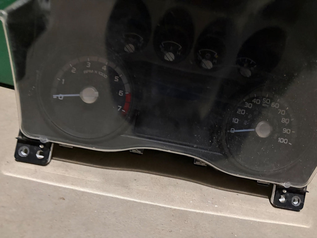 Speedometer Instrument Cluster 2015 Ford F250SD F350SD GAS MILEAGE UNKNOWN