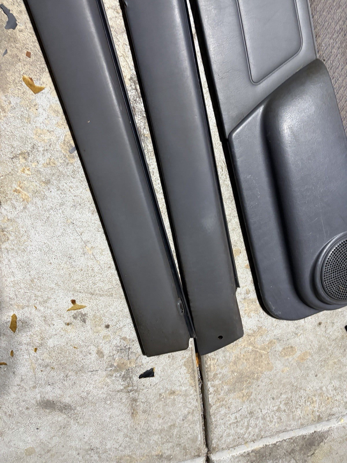 95-00 TOYOTA TACOMA FRONT LEFT RIGHT DOOR PANEL Blue/Gray POWER WINDOWS