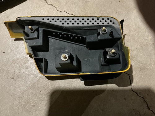 06-10 Hummer H3 OEM  RH passenger side Cowl Vent Cover Trim Yellow OEM